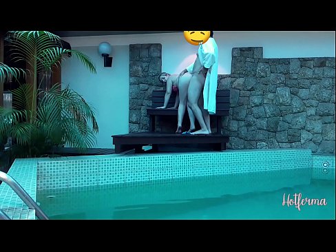 ❤️ Bulla ancillam ad piscinam invitat, sed fervido resistere non potuit at la.stroybassein.ru